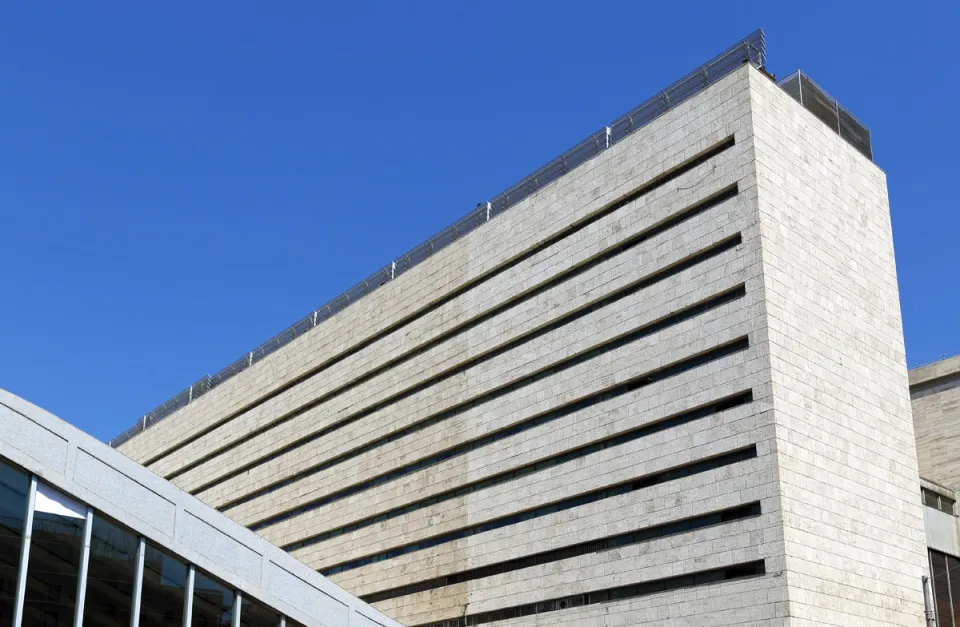 Roma Termini Station, office building