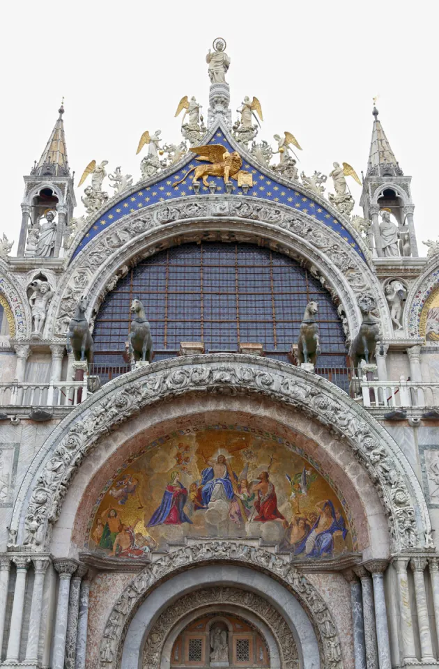 St Mark's Basilica, tympana, archivolts and lunette of main portal and upper window
