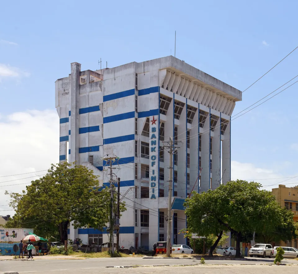 Bank of India Building, from Treasury Square (southwest elevation)