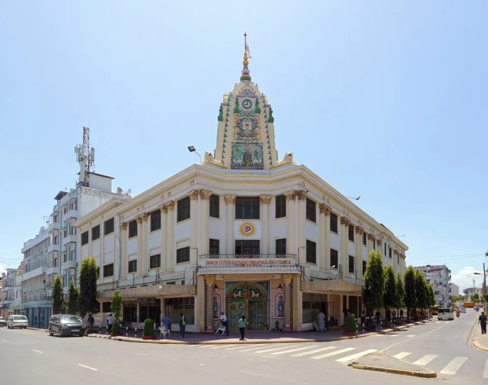 Shri Cutch Satsang Swaminarayan Temple, southeast elevation