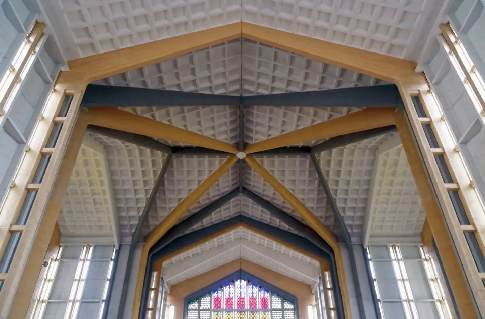 Cathedral Basilica of the Holy Family, ceiling of the crossing