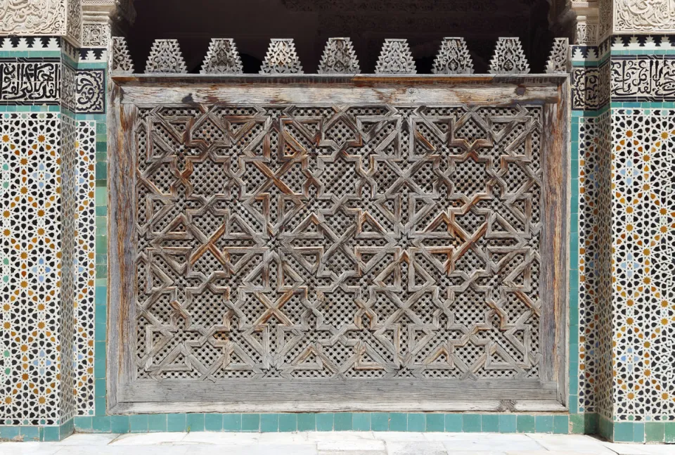 Bou Inania Madrasa, mashrabiya barrier