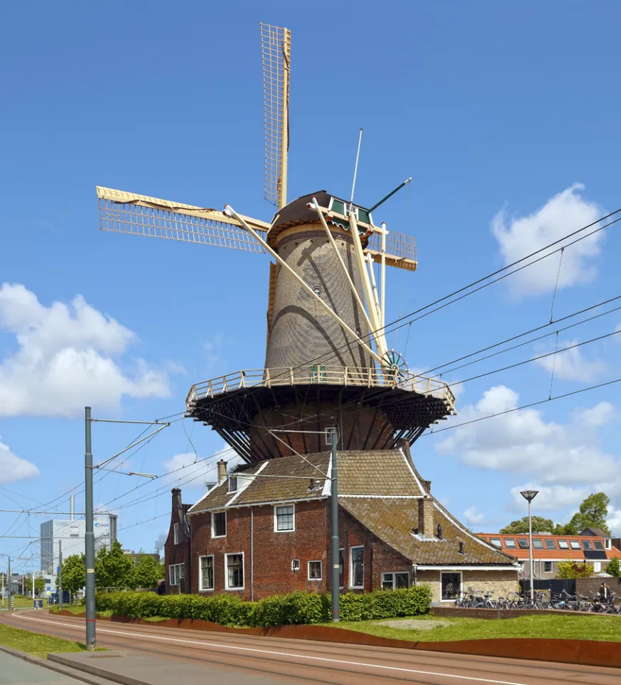 De Roos Windmill, south elevation