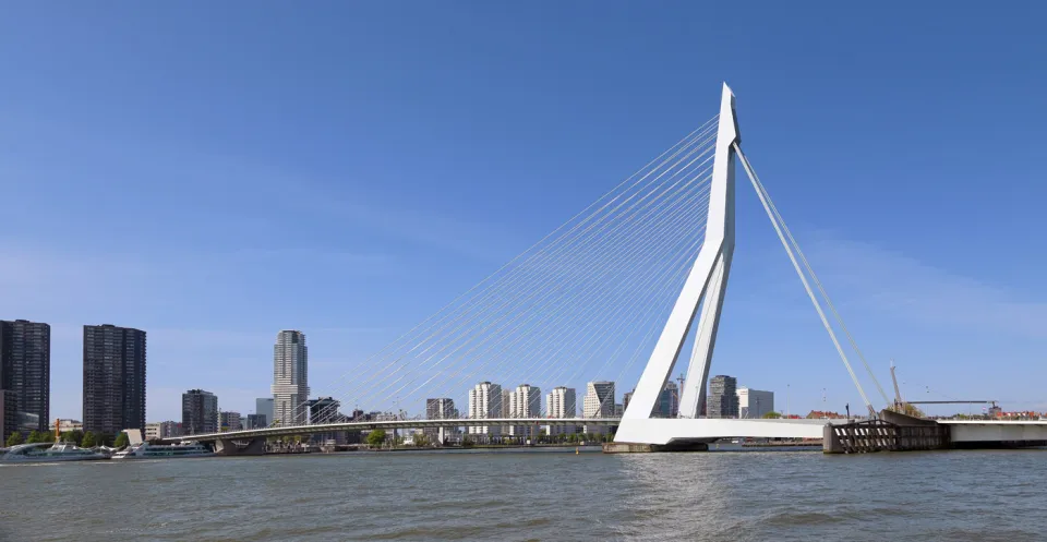 Erasmus Bridge, southwest elevation