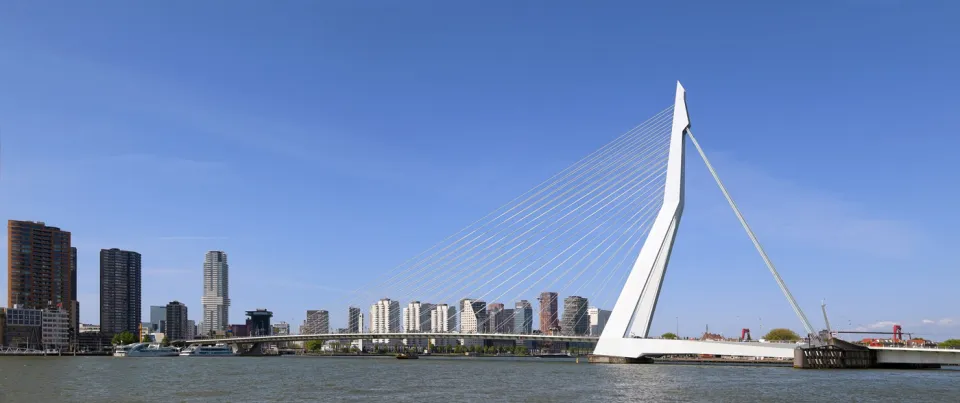 Erasmus Bridge, southwest elevation