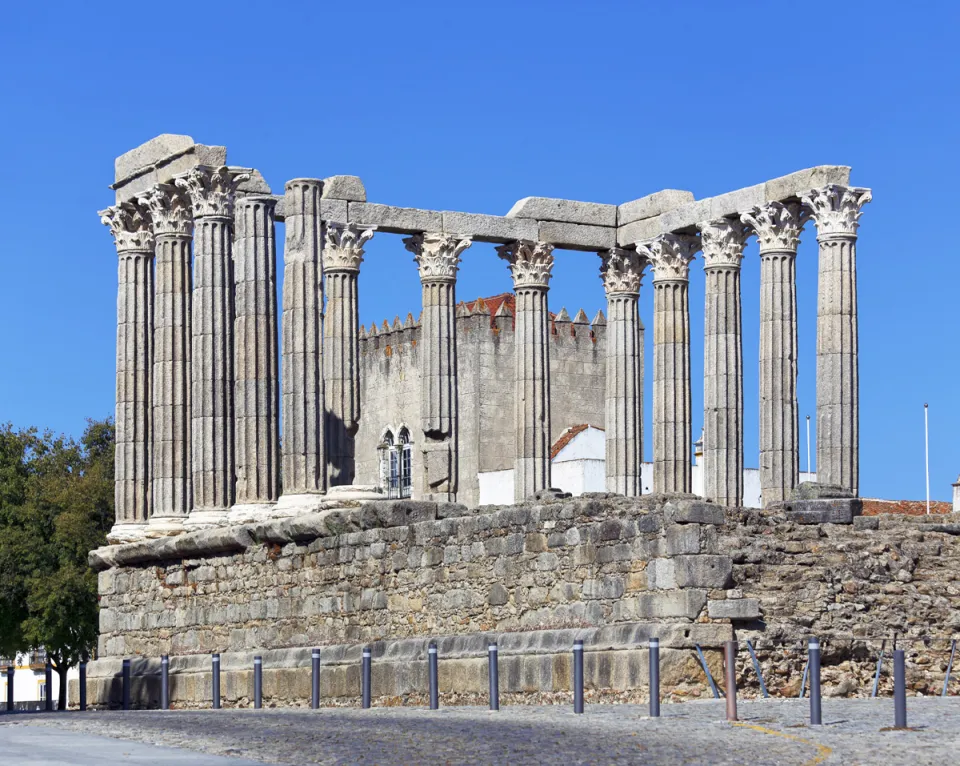 Roman Temple of Évora, south elevation