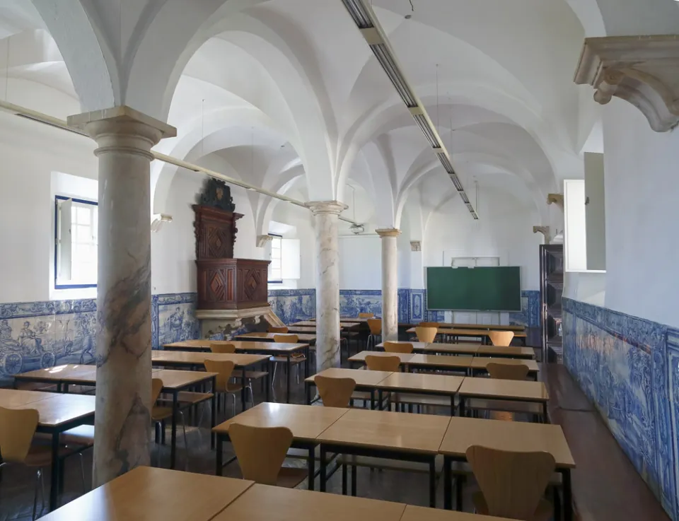 University of Évora, College of the Holy Spirit, geography room