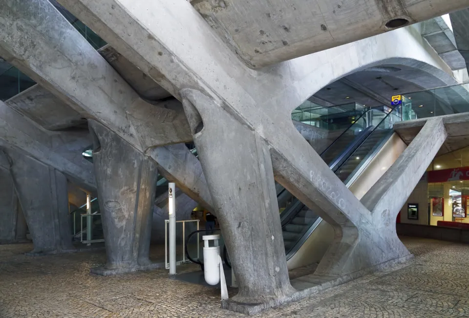 Lisbon Oriente Station, detail of the structural system