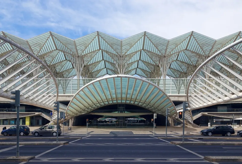 Lisbon Oriente Station, main entrance