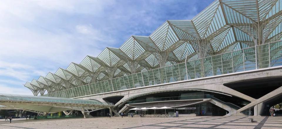 Lisbon Oriente Station, northeast elevation