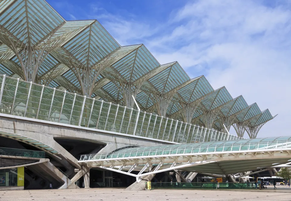 Lisbon Oriente Station, southeast elevation