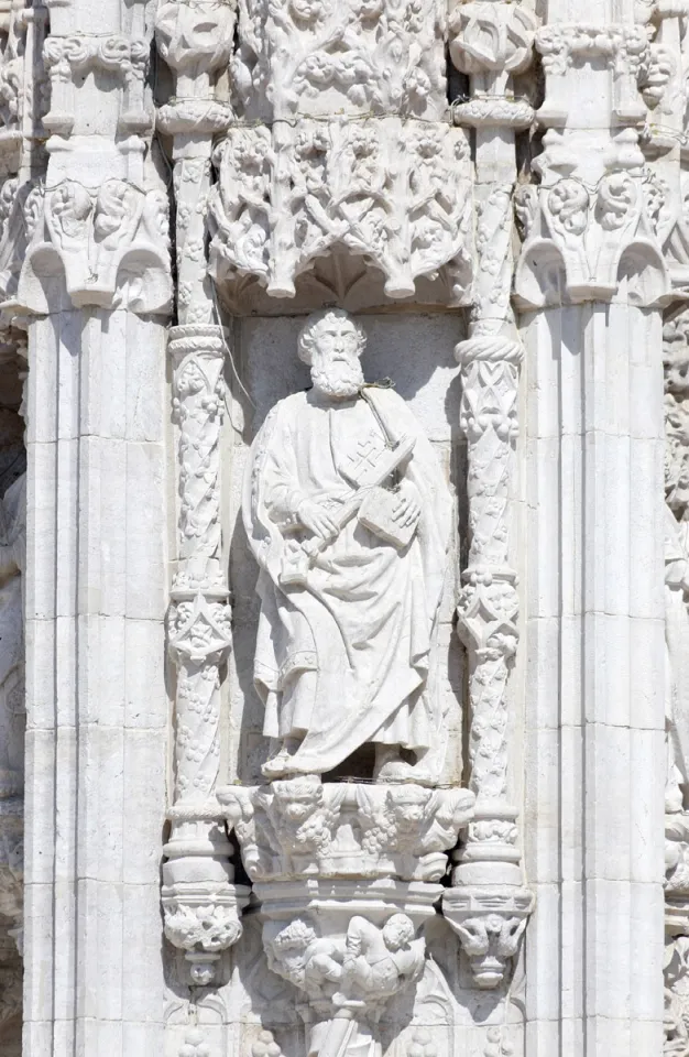 Monastery of the Hieronymites, Church of Saint Mary, South Portal statue of Saint Peter