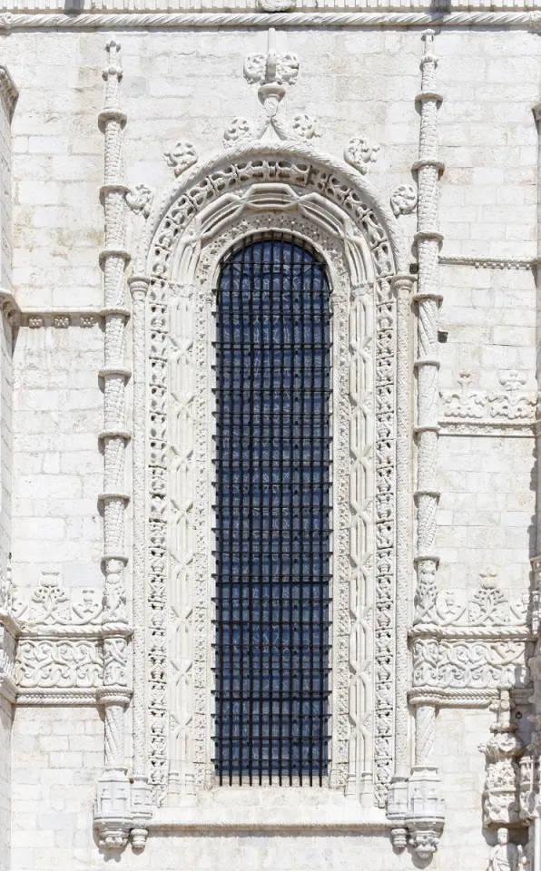 Monastery of the Hieronymites, Church of Saint Mary, window