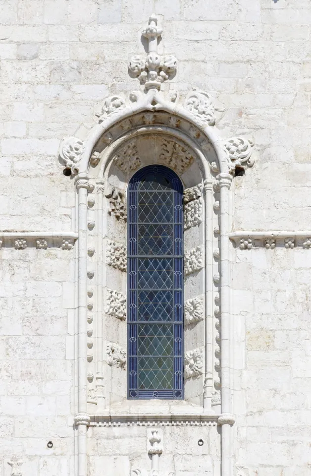 Monastery of the Hieronymites, Church of Saint Mary, window