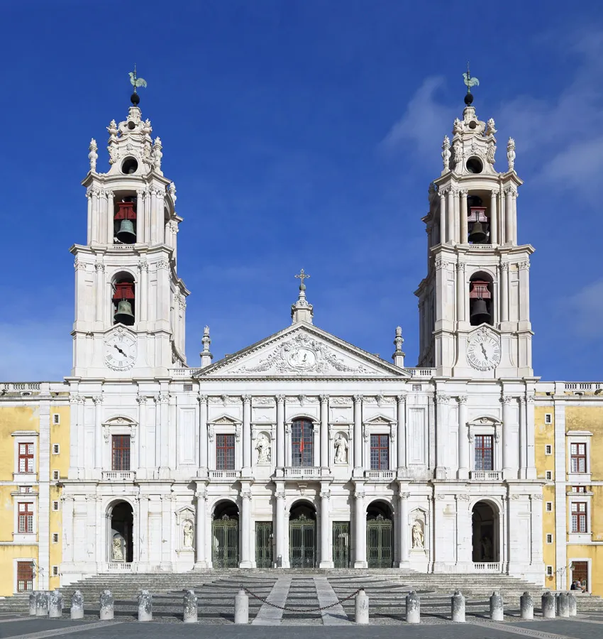 Royal Building of Mafra, Basilica, facade