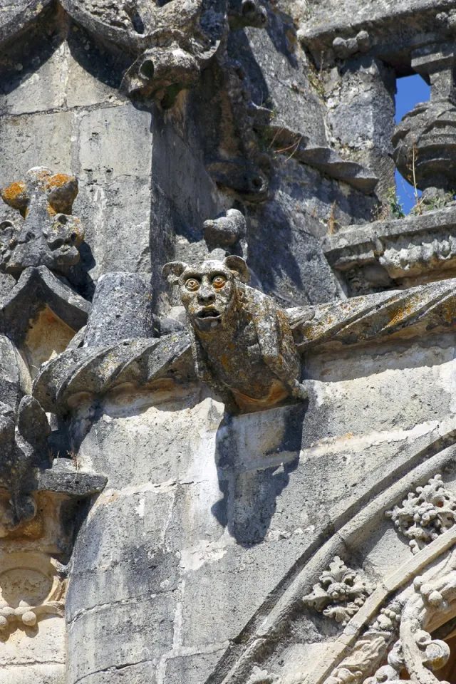 Convent of Christ, Manueline Church, facade detail with gargoyle