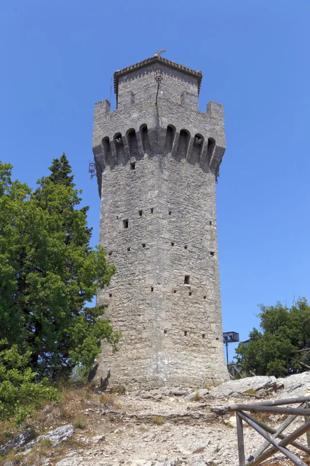 Montale Tower, south elevation