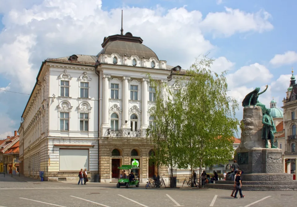 Central Pharmacy, west elevation