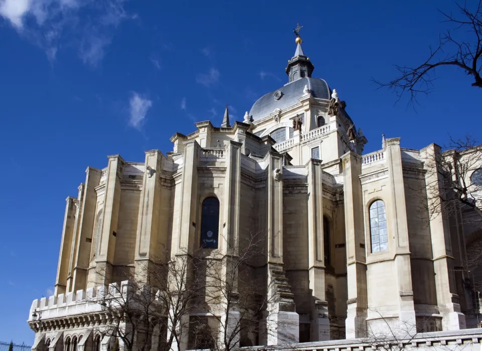 Almudena Cathedral, south elevation