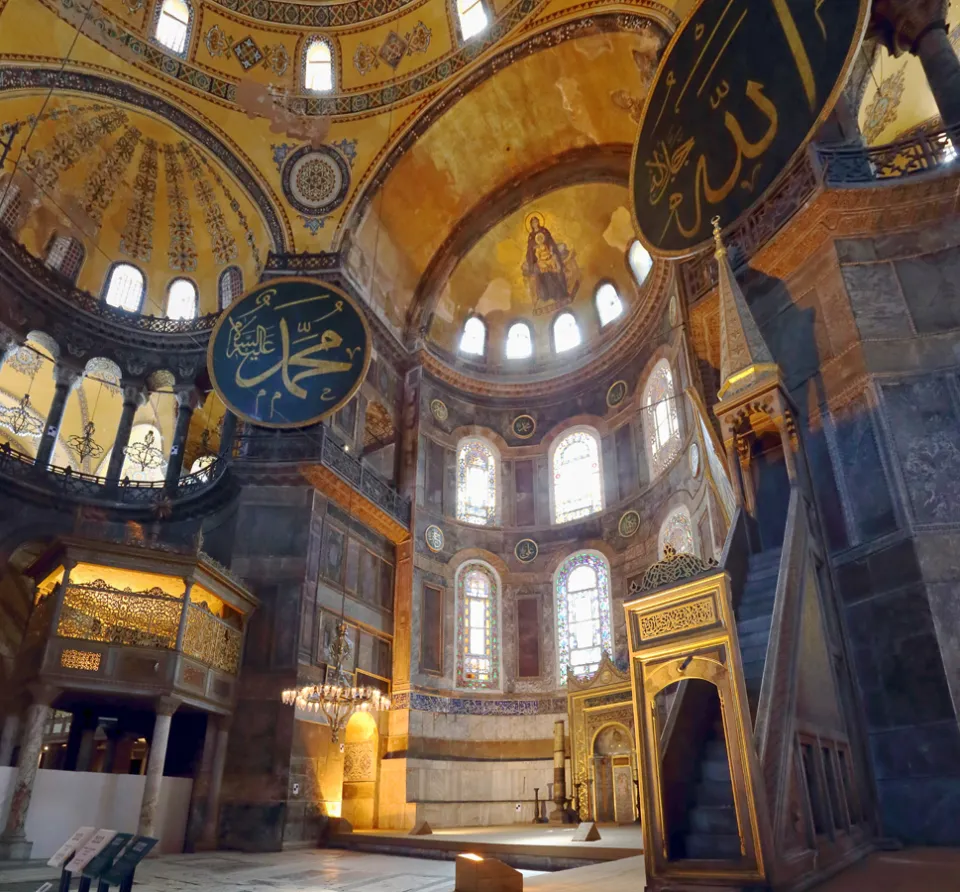 Hagia Sophia, apse, minbar, mihrab 