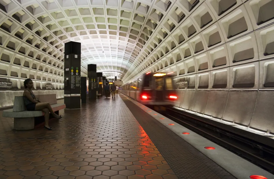 Washington Metro, Archives station