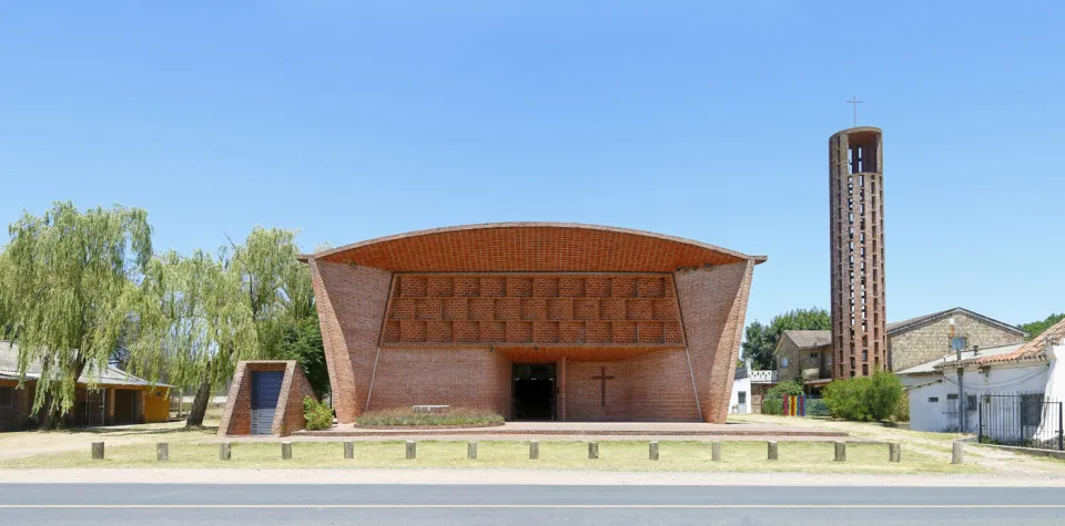 Church of Atlántida, north elevation