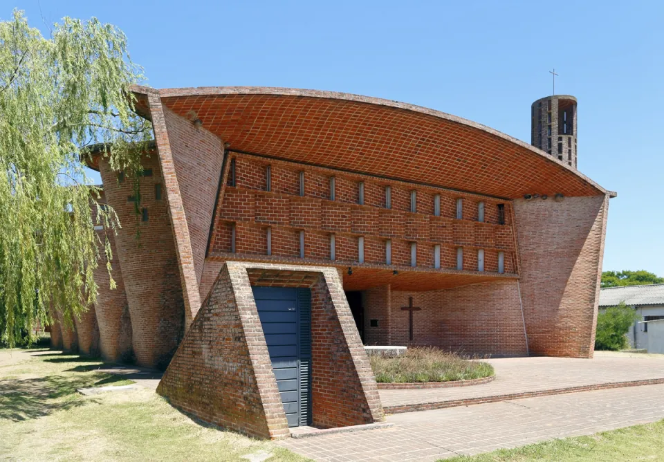 Church of Atlántida, northeast elevation with entrance to the crypt