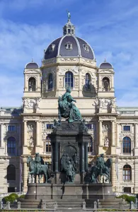 Maria Theresa Monument, with Natural History Museum in the background