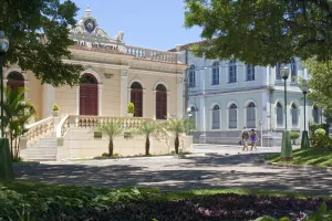 Pacheco de Medeiros Square, Muriae