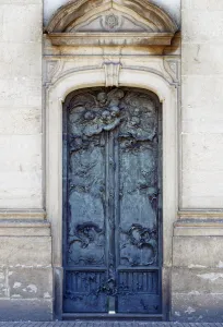 Candelaria Church, right door of the main entrance