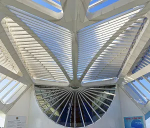 Museum of Tomorrow, detail front window and canopy