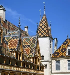 Hospices de Beaune, tower, roof and gable dormers with glazed tiles