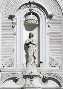 Church of Saint-Ferréol les Augustins, facade detail