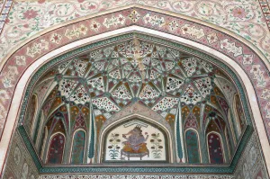 Amber Fort, Ganesh Gate, detail of the gate's iwan