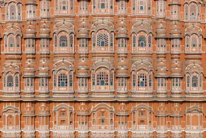 Palace of Winds (Hawa Mahal), facade detail