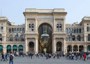 Vittorio Emanuele II Gallery, triumphal arch