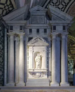 National Palace of Pena, chapel, side altar