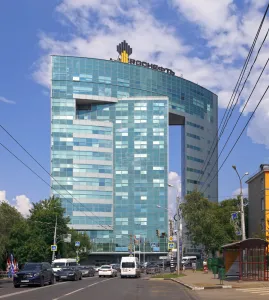 Samaraneftegaz Office and Business Centre, southwest elevation