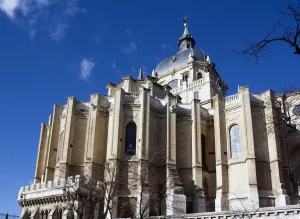 Almudena Cathedral, south elevation