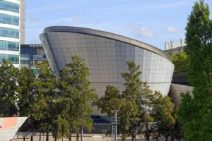 Telecommunications Tower (Antel Tower), Mario Benedetti Auditorium