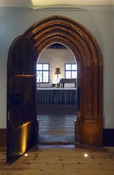 Hohensalzburg Fortress, Golden Hall, door
