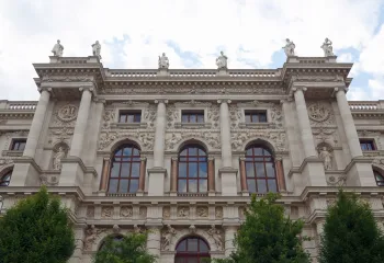 Museum of Art History, avant-corps of the rear facade