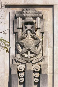 Palace of the Municipality, relief of the facade