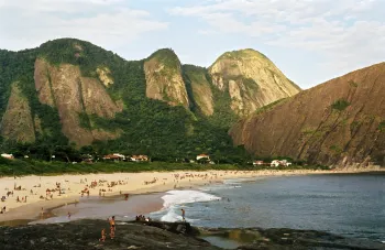 Itacoatiara beach, Niterói