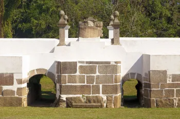Guandu Bridge, central section (east elevation)