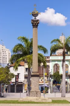 Valongo Wharf, commemorative column