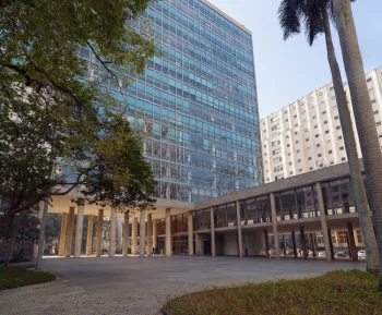 Gustavo Capanema Palace, south elevation