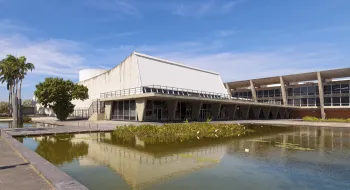 Vivo Rio, northwest elevation
