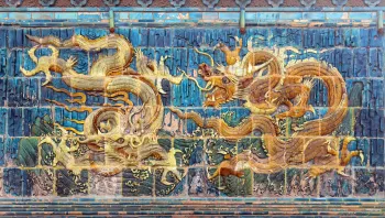 Datong Five-Dragon Wall, right dragon relief
