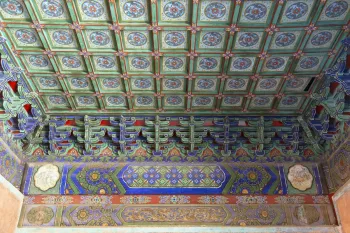 Ming Changling Mausoleum, Ling'en Gate, interior